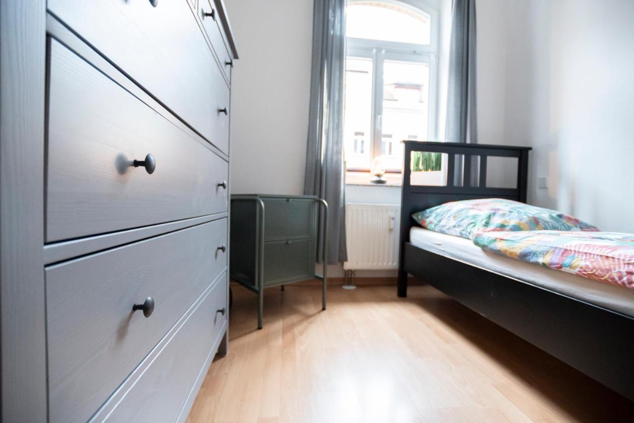 Zwickau Mittendrin, Tolles Balkon-Apartment ภายนอก รูปภาพ