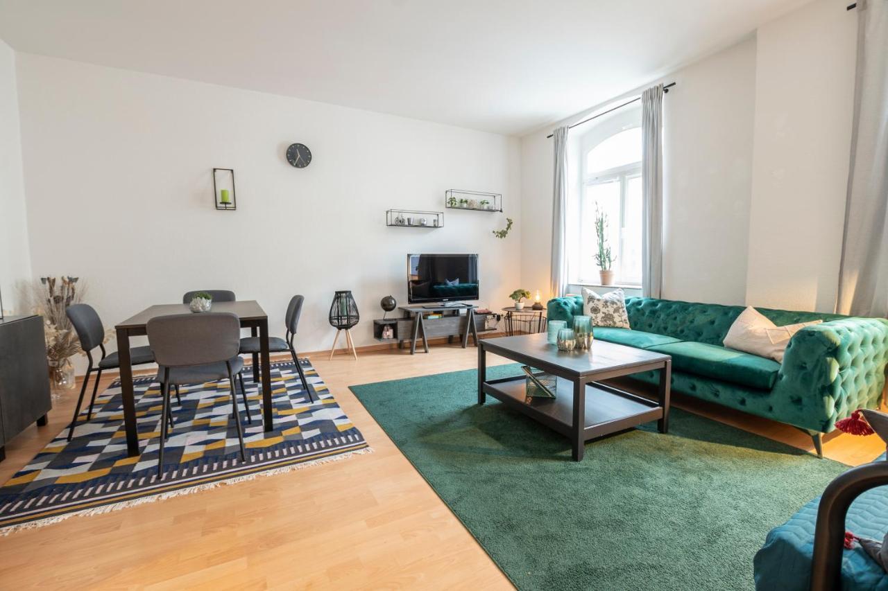 Zwickau Mittendrin, Tolles Balkon-Apartment ภายนอก รูปภาพ